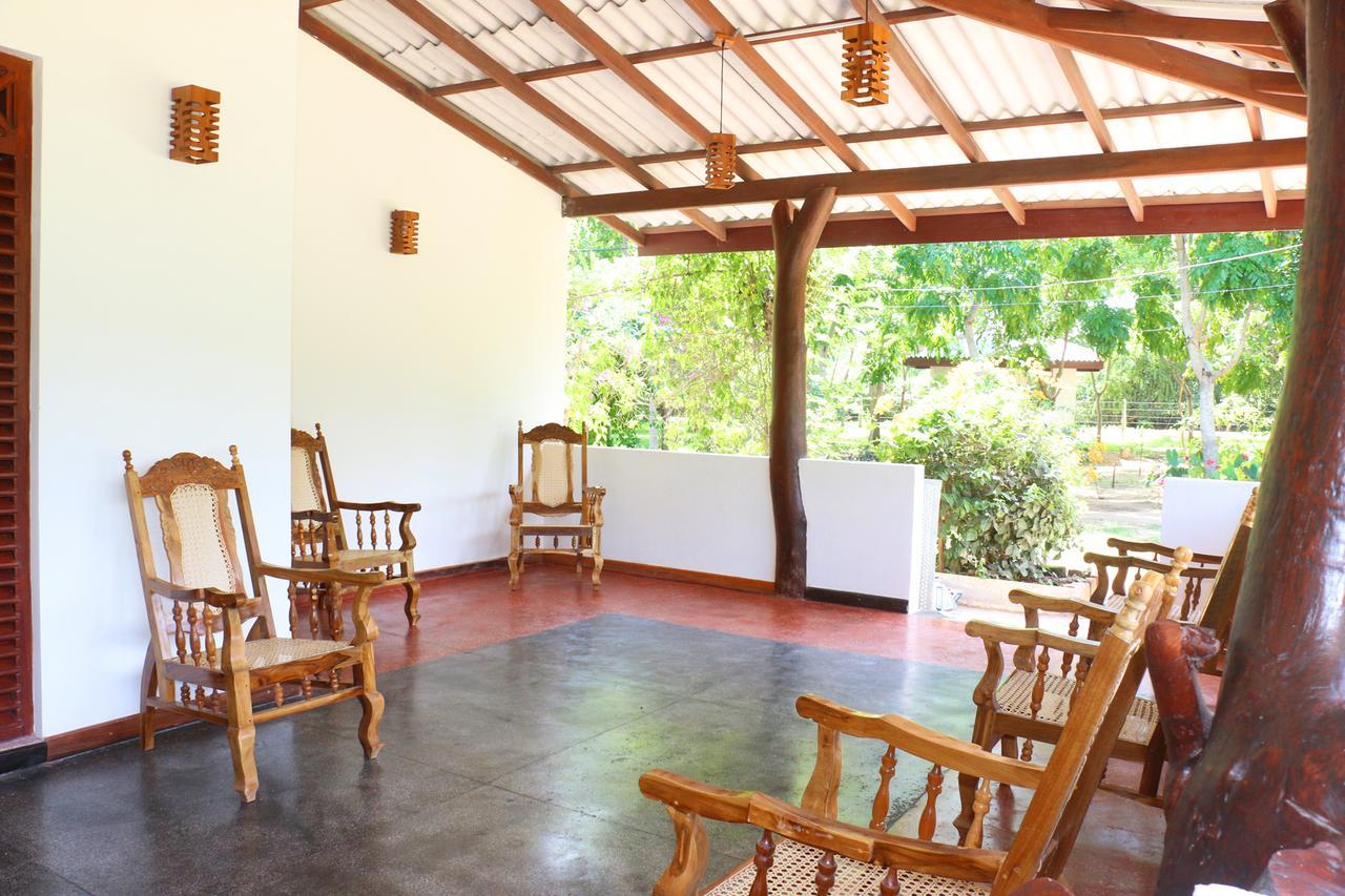 Lavish Eco Jungle Hotel Tissamaharama Kültér fotó